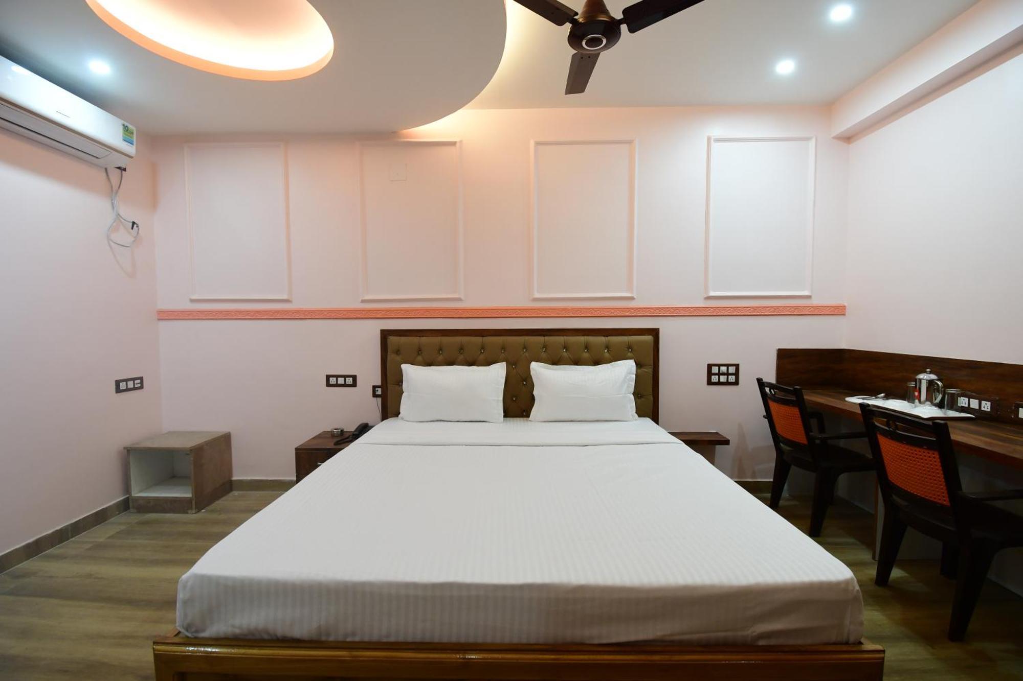 Hotel Sushree International Bhubaneswar Eksteriør billede